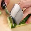 1pc Finger Guard For Cutting; Kitchen Tool Finger Guard; Stainless Steel Finger Protector; Avoid Hurting When Slicing And Dicing Kitchen Safe Chop Cut